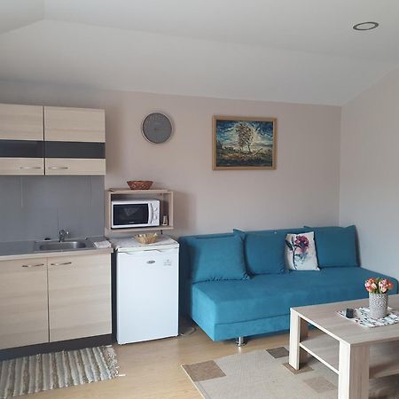 Appartement Privat Bartky à Vrbov Extérieur photo