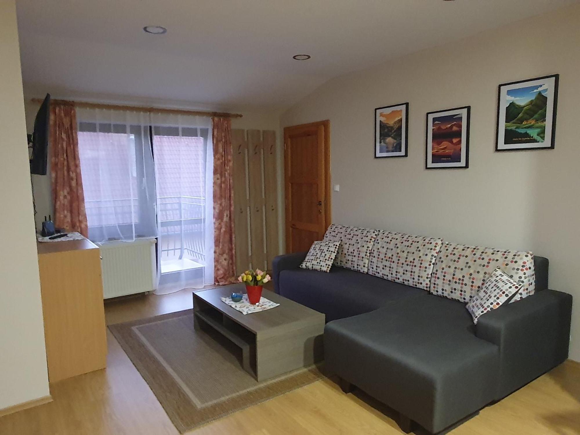 Appartement Privat Bartky à Vrbov Extérieur photo